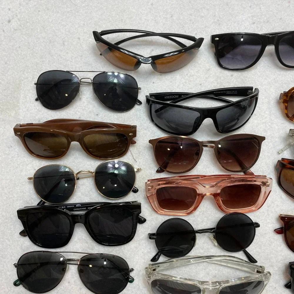 Lot Of 20 Sunglasses Mixed Unisex OS Multi Color Aviator Retro Y2K Pairs Bundle